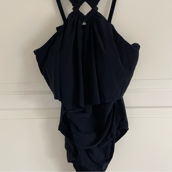 New! Magicsuit Black Liza Square Cut Tummy Control One Piece Swimsuit 20568 - Picture 3 of 16